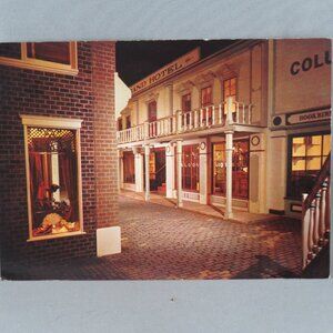 Vintage Postcard - The Grand Hotel Victoria Provincial Museum - Wright Everytime